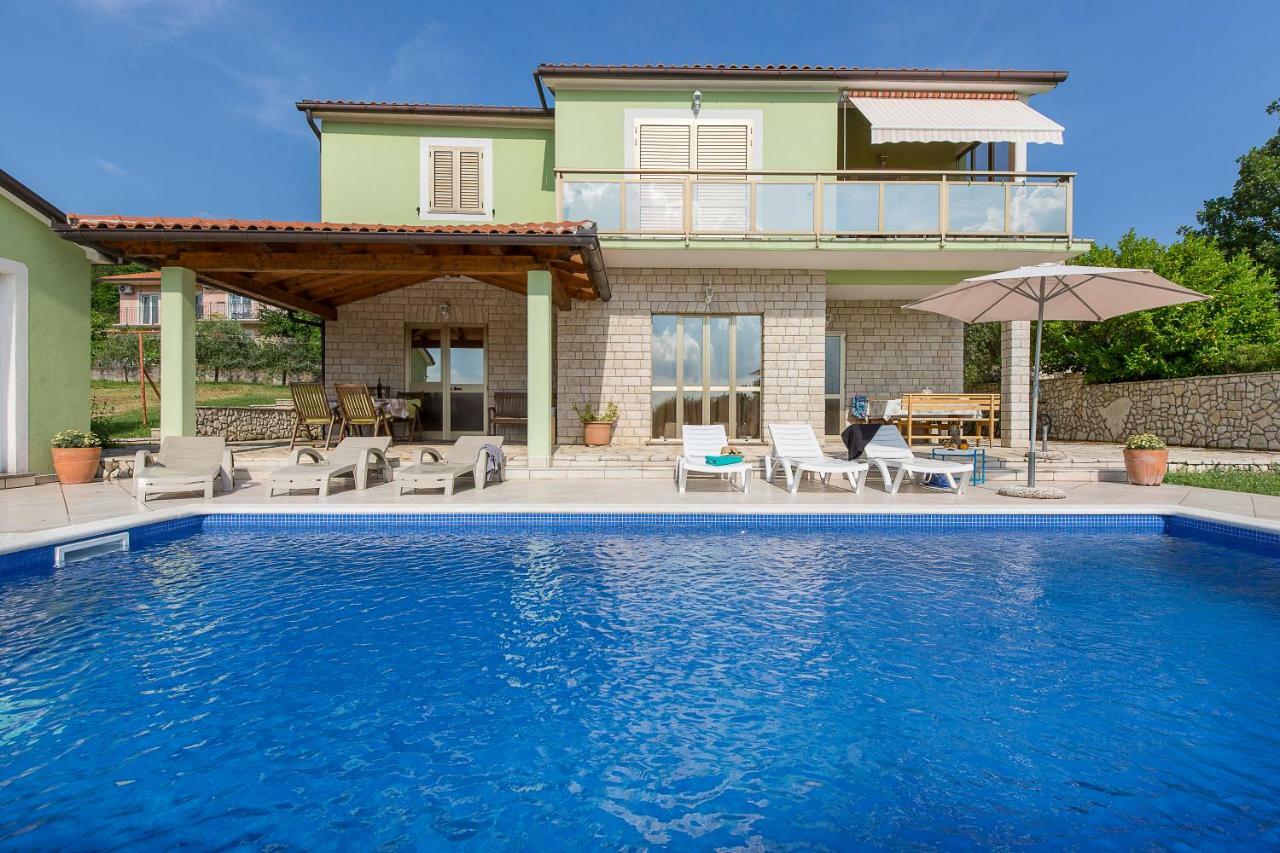 Apartments Cekada لابين المظهر الخارجي الصورة
