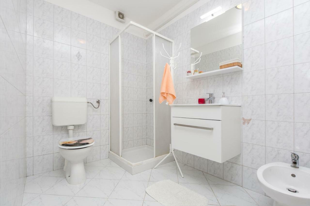 Apartments Cekada لابين المظهر الخارجي الصورة